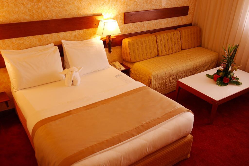 Hotel Sawa Ντουάλα Εξωτερικό φωτογραφία