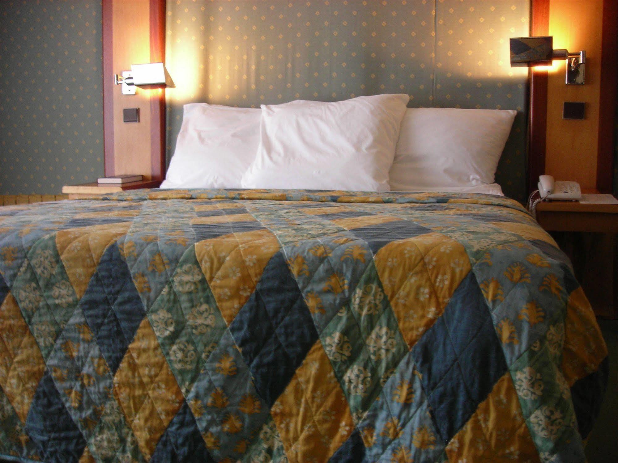 Hotel Sawa Ντουάλα Εξωτερικό φωτογραφία