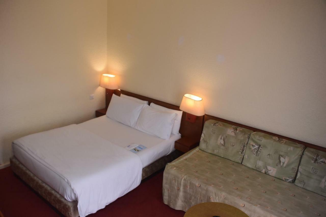 Hotel Sawa Ντουάλα Εξωτερικό φωτογραφία